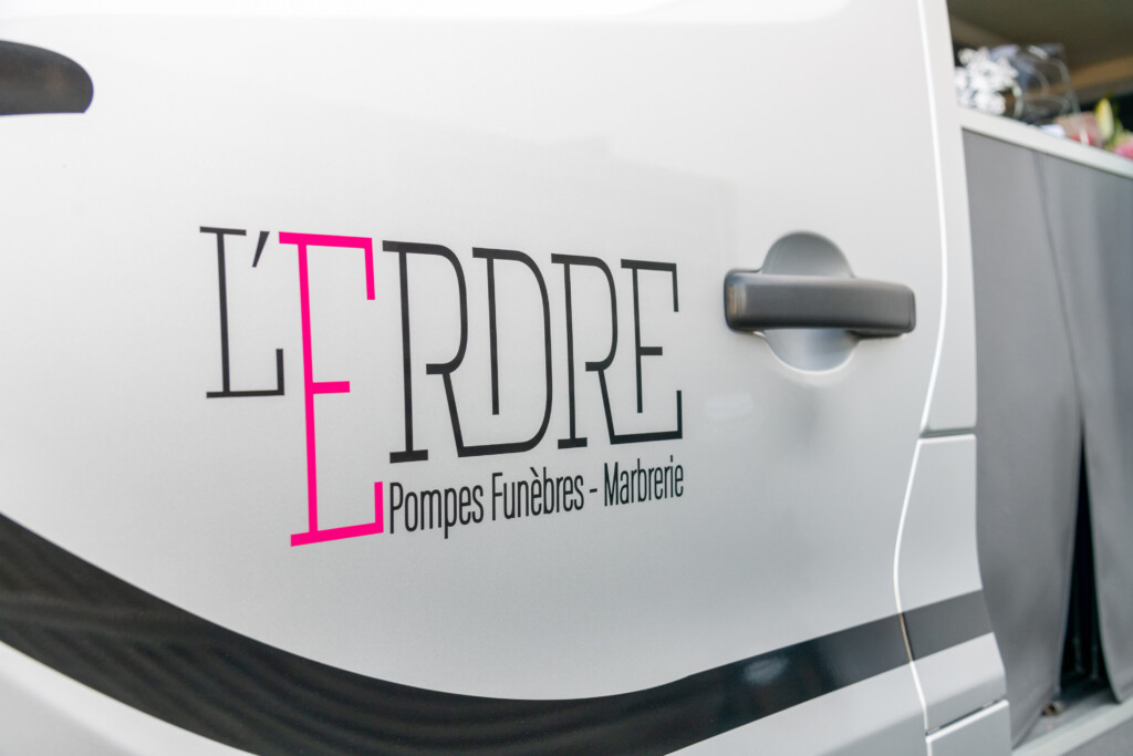 Pompes Funebres St Mars La Jaille 014